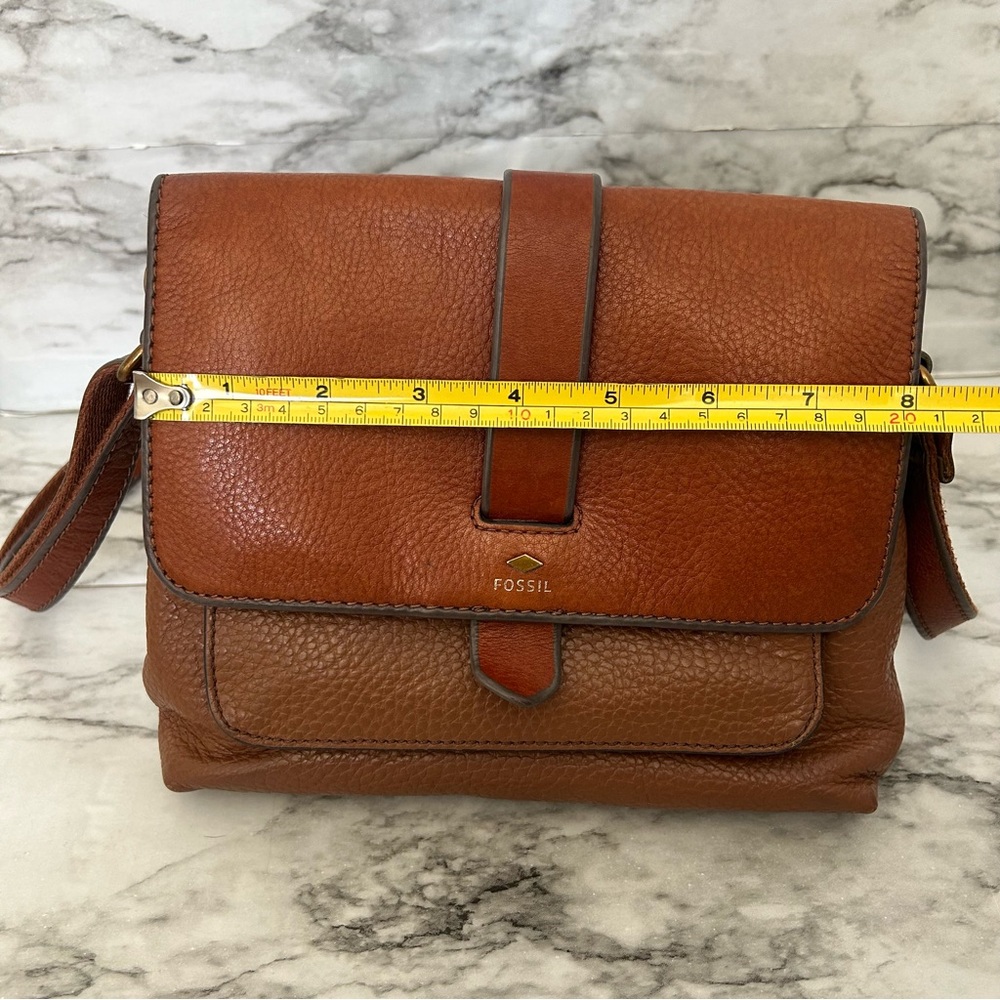 Fossil | Kinley pebbled Leather Crossbody Bag adjustable strap flap top - Picture 10 of 12